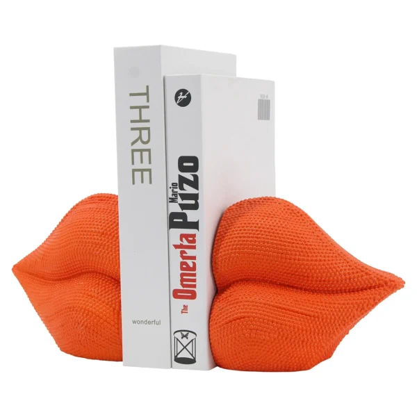 Serres-livres lips